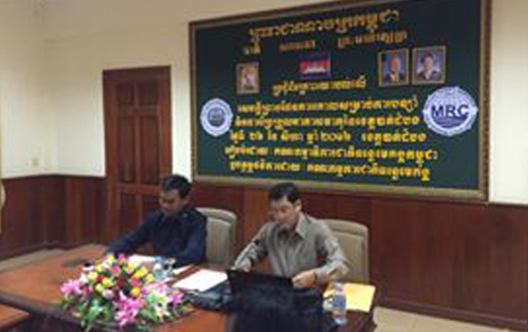កិច្ច​ប្រជុំ​ពិគ្រោះ​យោបល់​លើ សេចក្តី​ព្រាង​ផែន​ការ​គោល សម្រាប់​ការ​បន្ស៊ាំ​នឹង​ការ​ប្រែប្រួល​អាកាស​ធាតុ​នៅ​ខេត្ត​បាត់ដំបង (ថ្ងៃទី២៦ ខែសីហា ឆ្នាំ២០១៦)