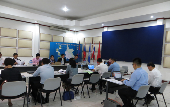 កិច្ច​ប្រជុំ​លើក​ទី១២ របស់​ក្រុម​ការ​ងារ​បច្ចេក​ទេស​គុណ​ភាព​ទឹក TBWQ (ថ្ងៃទី៨ ខែវិច្ឆិកា ឆ្នាំ២០១៦)