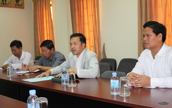 ជំនួប​ប្រជុំ​ជា​មួយ​មន្រ្តី  WWF ជា​មួយ​មន្រ្តី គណៈ​កម្មា​ធិការ​ជាតិ​ទន្លេ​មេគង្គ​កម្ពុជា