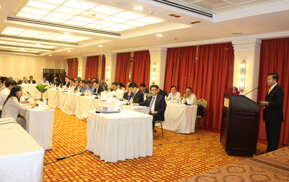 វេទិការ​សន្ទនា ASEAN TALK ស្តី​ពី សន្តិ​សុខ​ទឹក​តំបន់​មេគង្គ (ថ្ងៃទី​១១ ខែ​មីនា ឆ្នាំ២០១៦)